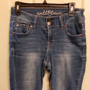 Wall Flower Jeans stretch. Juniors. Strait leg